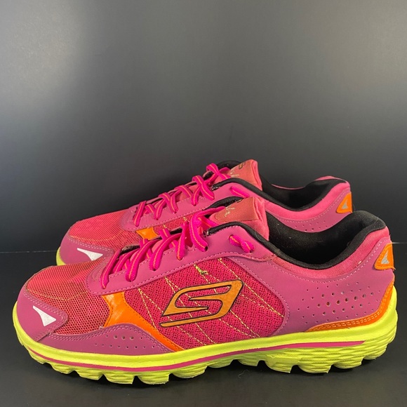 Women’s size 6 Skechers go walk flash - Picture 5 of 6